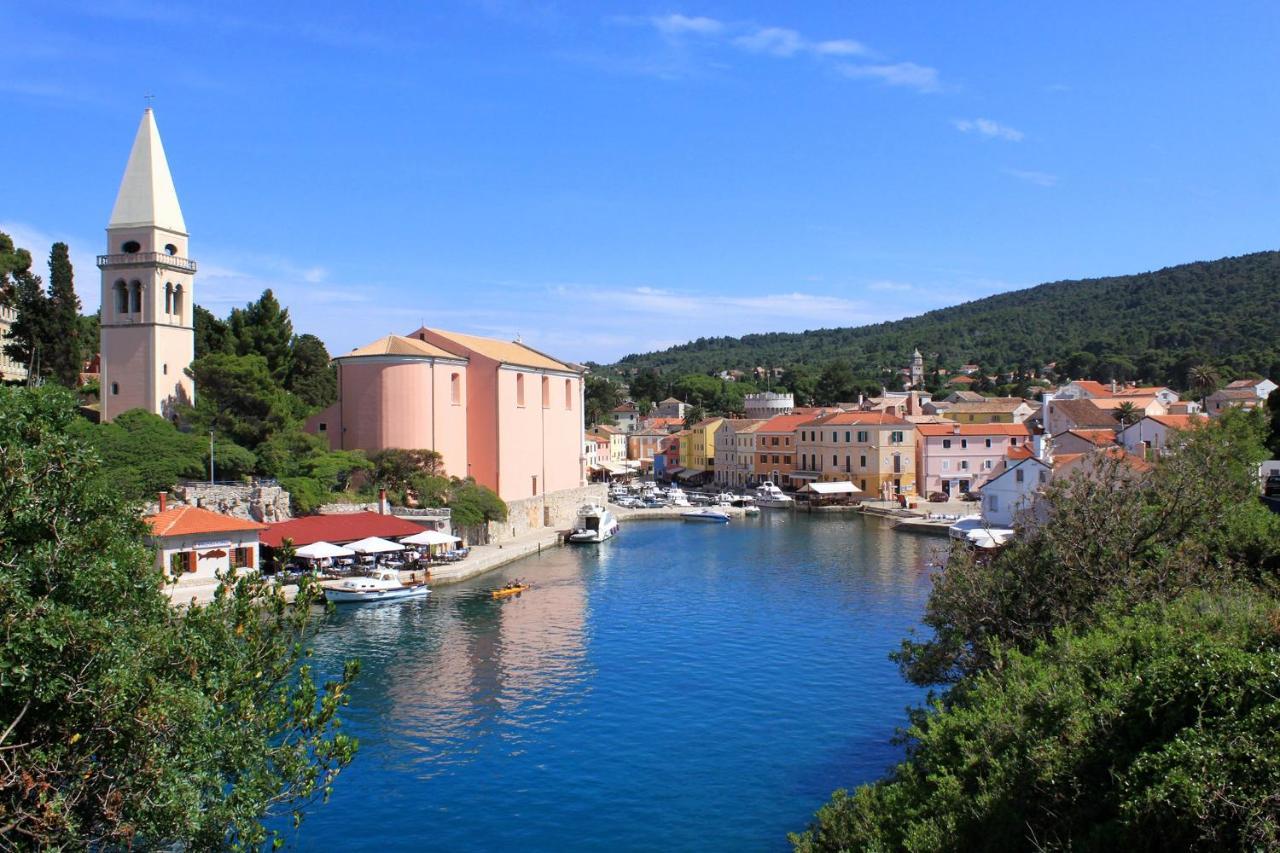 Apartments By The Sea Veli Losinj, Losinj - 19196 外观 照片