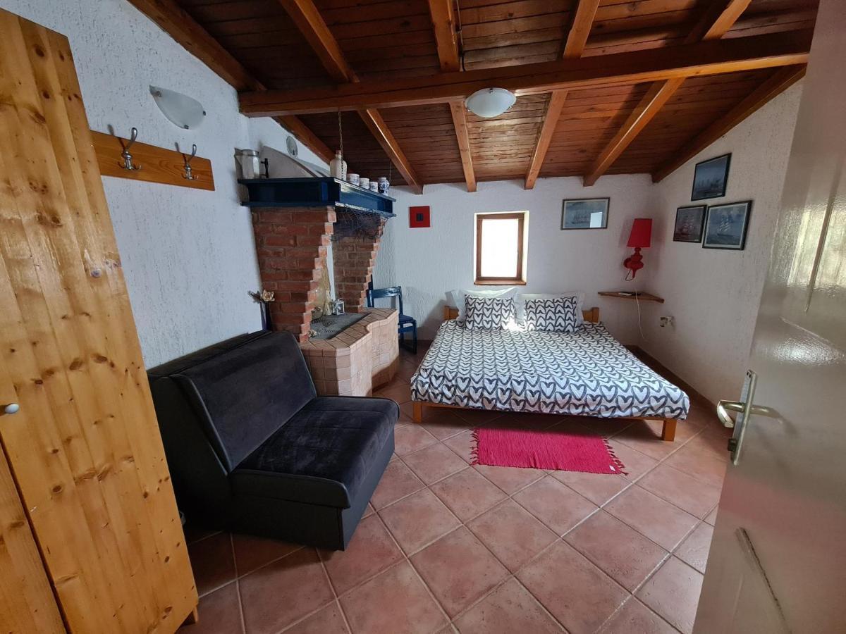 Apartments By The Sea Veli Losinj, Losinj - 19196 外观 照片